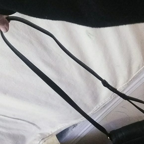 A brand new Michael kors purse slash side bag - Picture 6 of 8